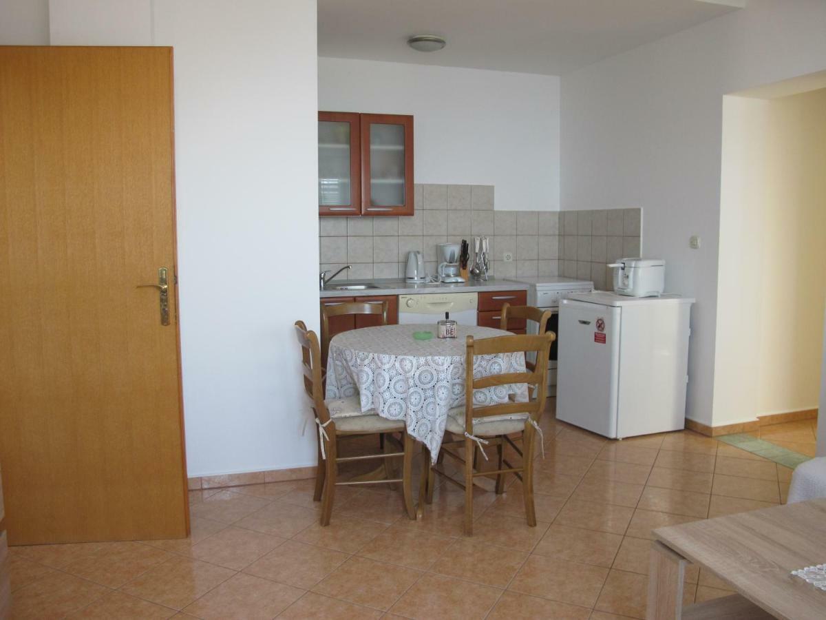 Apartmani Stille Karlobag Ngoại thất bức ảnh