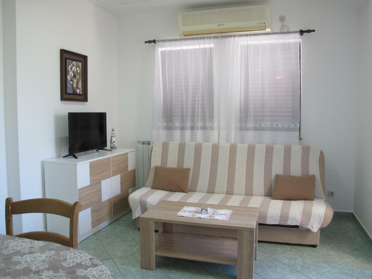 Apartmani Stille Karlobag Ngoại thất bức ảnh